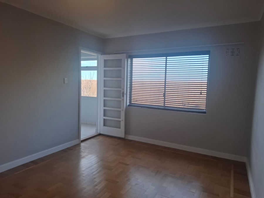 To Let 2 Bedroom Property for Rent in Gardens Western Cape